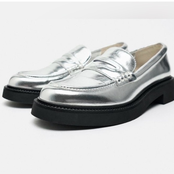 Zara Shoes - ZARA Metallic Silver Lug Sole Loafers